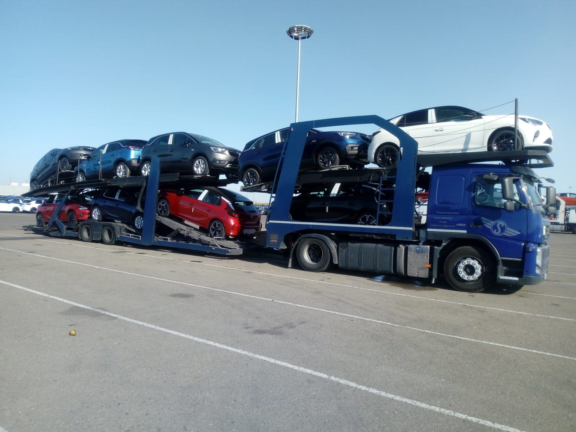 transporte de automóveis 